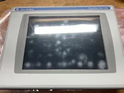 W/ 2711P-T10C4D2 2711P-RP2