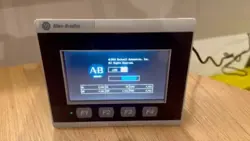 ALLEN BRADLEY 2711R-T4T SER A PANELVIEW 800