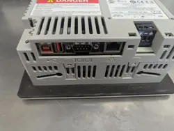 2711P-T6M20D8 /A ALLEN BRADLEY PANELVIEW PLUS 600