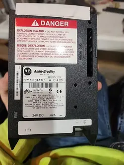 PANEL VIEW 300 2711-K3A17L1