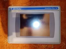 ALLEN-BRADLEY 2711P-RDT7C SER