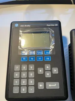 ALLEN BRADLEY PANELVIEW 300 2711 K3A17L1