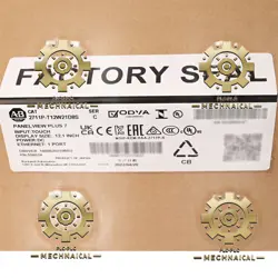 1PC NEW ALLEN-BRADLEY 2711P-T12W21D8S US STOCK FAST SHIPPING