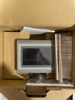 ALLEN-BRADLEY 2711PT4W21D8S PANELVIEW PLUS 7  INTERFACE PANEL TOUCHSCREEN
