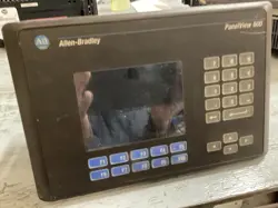 ALLEN-BRADLEY 2711-B6C8L1 SERIES B PANELVIEW 550 HMI TOUCH SCREEN