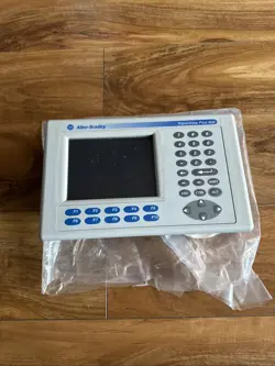 ALLEN BRADLEY PANELVIEW 600 / 2711P-B6C20A SER D