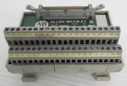 ALLEN BRADLEY 1492-1FM40F SERIES A FEED THROUGH INTERFACE MODULE
