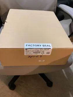 ALLEN BRADLEY - PANELVIEW PLUS 7 2711T-T10C21D8S NEW SEALED BOX, USA-MICHIGAN