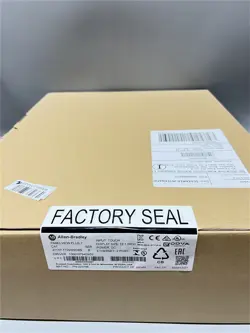 ALLEN-BRADLEY 2711P-T12W22D8S SERIES