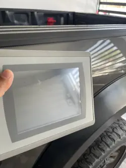 ALLEN BRADLEY 2711P-T7C21D8S SER B PANELVIEW PLUS 7