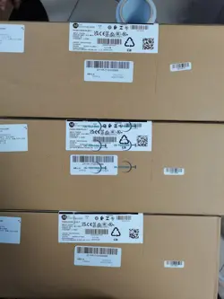 ONE NEW SEALED ALLEN BRADLEY 2711P-T10C22D8S