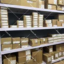 ALLEN-BRADLEY 2711-T5A16L1 NEW