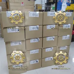 REAL US STOCK FAST SHIP   1PC NEW ALLEN-BRADLEY 2711P-T6C21D8S