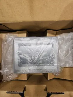 ALLEN BRADLEY 2711P-T4W22D8S C PANELVIEW PLUS 7 (READ DESCRIPTION)