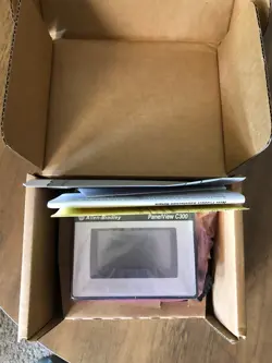 PRISTINE ALLEN BRADLEY 2711C-T3M /B PANELVIEW C300