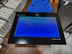 ALLEN-BRADLEY VERSAVIEW 5200 15.6