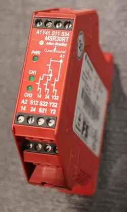 SAFETY RELAY 440R-N23197