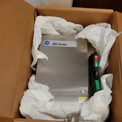 NEW - ALLEN BRADLEY 1494G-BC3N-98-413 BULLITEN ENLOSED 30 AMP STAINLESS