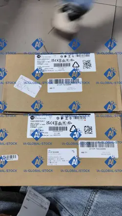 ONE BRAND NEW 2711P-T6C22D8S FOR ALLEN-BRADLEY LOCAL US STOCK WITH WARRANTY