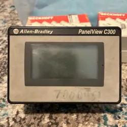 ALLEN BRADLEY PANELVIEW COMP C300 GRAPHIC TERMINAL, 2711C-T3M