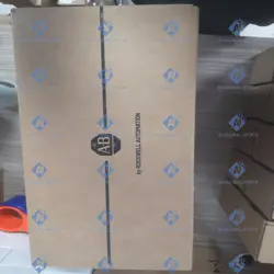 1PCS NEW AND SEALED IN BOX ALLEN-BRADLEY 2711P-T10C22A9P FREE SHIPPING﻿