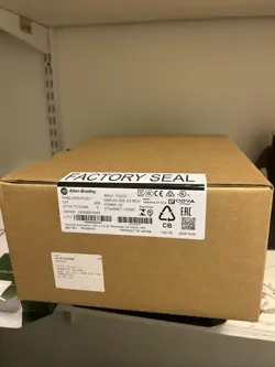 ALLEN BRADLEY 2711P-T7C21D8S SER D PLUS 7 TERMINAL 2711PT7C21D8S