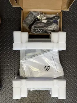 NEW ALLEN BRADLEY 6176M-15PT VERSAVIEW 1550M SER. C