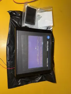 ALLEN BRADLEY 2711-T5A10L1