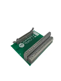 ALLEN BRADLEY 1492-IFM40F INTERFACE MODULE SERIES A *SALE*