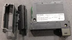 ALLEN BRADLEY 1756-OB16D CONTROLLOGIX DC OUTPUT
