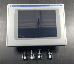 TOUCHSCREEN 2711P-T10C4D8