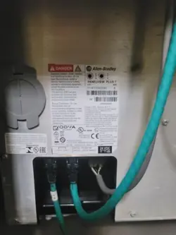 ALLEN-BRADLEY 2711P-T12W22D8S SER B PANELVIEW PLUS 7 GRAPHIC TERMINAL