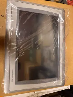 ALLEN BRADLEY 2711P-T12W22D9P