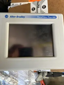 ALLEN BRADLEY PANELVIEW PLUS 600