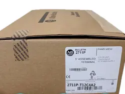 AB 2711P-T12C4A2 BRAND NEW FREE SHIPPING AB FOR ALLEN BRADLEY 2711P-T12C4A2