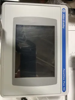 ALLEN BRADLEY PANELVIEW PLUS 700