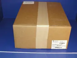 2021 FACTORY SEALED 2711P-T15C22D9 P /A ALLEN BRADLEY PANELVIEW PLUS 7
