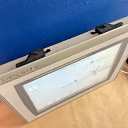 ALLEN BRADLEY 2711P-T10C22D9P PANELVIEW PLUS 7