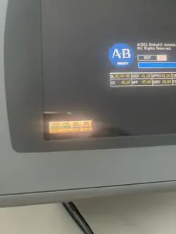 ALLEN BRADLEY 2711P-T7C4D8 PANELVIEW PLUS 700 HMI 2711P-RDT7C 2711P-RP8D MODULE