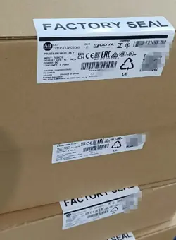 1PCS NEW ALLEN-BRADLEY 2711P-T12W22D8S SER C PANELVIEW PLUS 7 GRAPHIC TERMINAL
