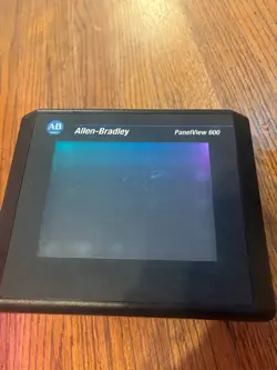 ALLEN-BRADLEY PANELVIEW 600 2711-T6C20L1