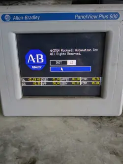 ALLEN-BRADLEY PANELVIEW PLUS 600 2711P-T6C20D8
