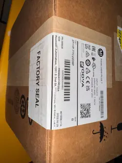 ALLEN BRADLEY 2711P-T7C22D9P