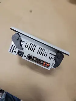 ALLEN BRADLEY 2711P-T6C20D8 /A PANELVIEW PLUS 6 600 TERMINAL 5.7