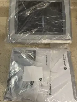 ALLEN BRADLEY 2711P-T10C22D9P /B PANELVIEW PLUS 7