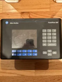 ALLEN-BRADLEY 2711-K6C1 PANELVIEW 600 COLOR KEYPAD