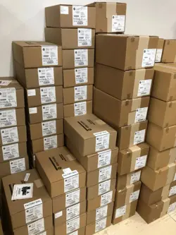 NEW ALLEN-BRADLEY 2711R-T10T PANELVIEW 800 10.4-INCH HMI TERMINAL