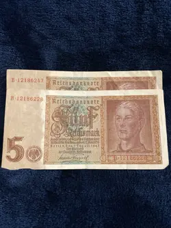 1942 NAZI GERMANY OLD 5 GERMAN MARKS BANKNOTE WW2 ISSUE SWASTIKA REICHSMARK RARE