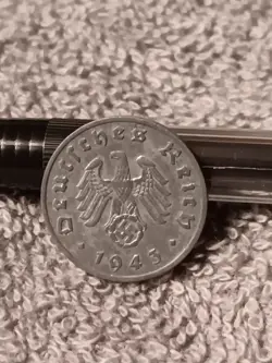 1943 WW2  1 REICHSPFENNIG~ GERMANY, HAS FLAWS , SEE PHOTOS!!