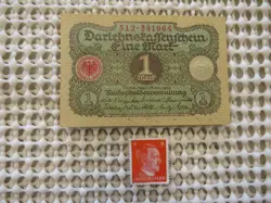 GERMANY 1 EINE MARK BANKNOTE 1920 UNC. PLUS, A GERMAN STAMP WW1-WW2